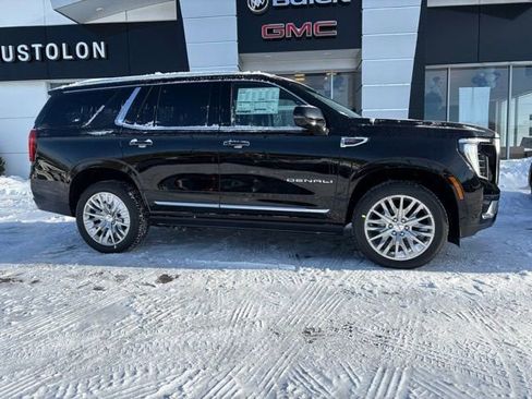 New 2026 GMC Yukon Denali w/ Denali Reserve Package image 1