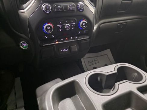 Certified 2022 Chevrolet Silverado 1500 RST image 19