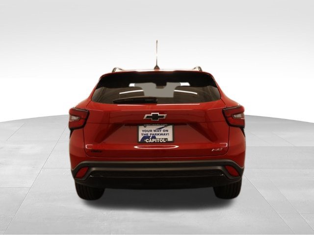 New 2026 Chevrolet Trax RS w/ Driver Confidence Package FWD image 4
