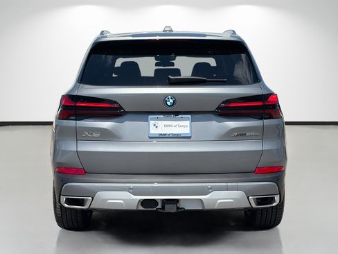New 2026 BMW X5 xDrive50e AWD/4WD image 4