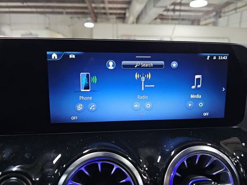 New 2026 Mercedes-Benz GLA 250 image 23