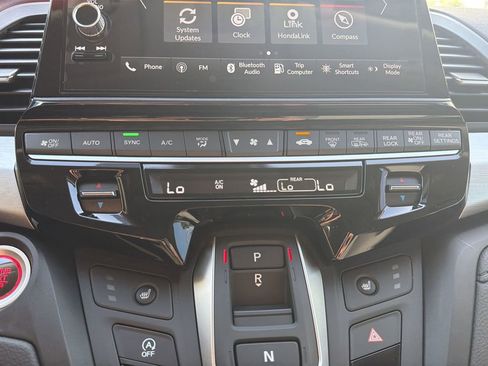 New 2026 Honda Odyssey EX-L image 25