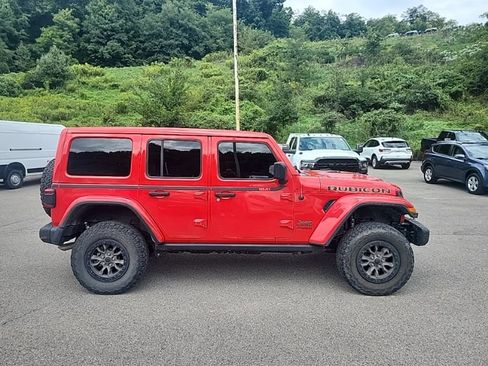Used 2022 Jeep Wrangler Unlimited Rubicon w/ Trailer Tow Package AWD/4WD image 4