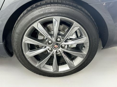 Used 2015 Cadillac XTS FWD image 11