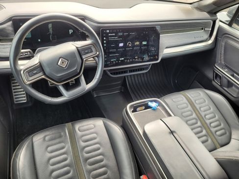 Used 2022 Rivian R1T Adventure image 18