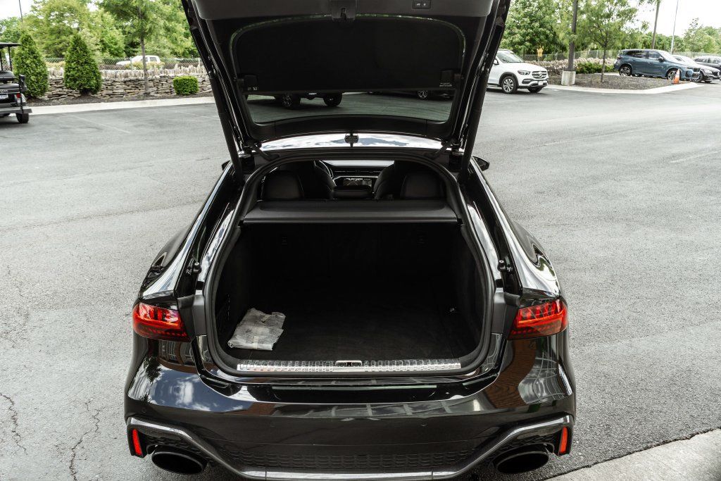 Used 2021 Audi RS 7 Sportback AWD/4WD image 29