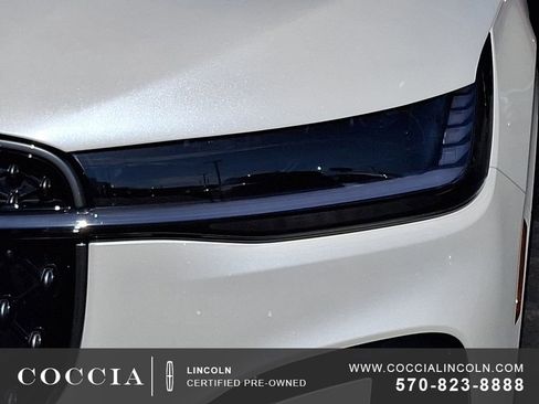 Certified 2025 Lincoln Nautilus Premier w/ Equipment Group 102A image 9
