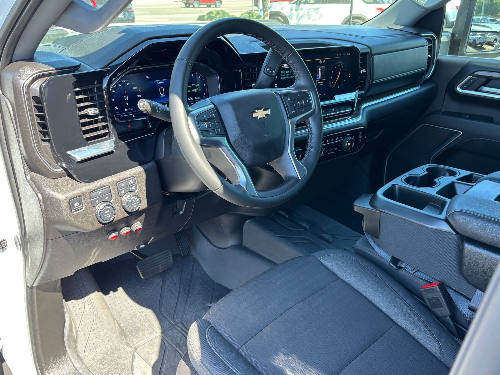 Used 2025 Chevrolet Silverado 2500 LT w/ All Star Edition AWD/4WD image 19