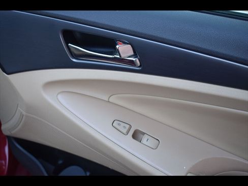 Used 2015 Hyundai Sonata Hybrid FWD image 32