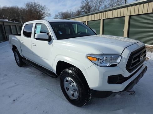 Certified 2023 Toyota Tacoma SR image 9