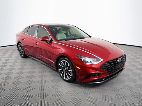 Used 2023 Hyundai Sonata Limited FWD image 1
