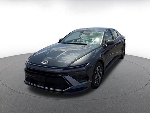 Used 2026 Hyundai Sonata Blue FWD image 7