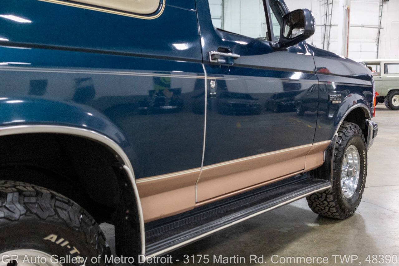 Used 1994 Ford Bronco Eddie Bauer AWD/4WD image 24