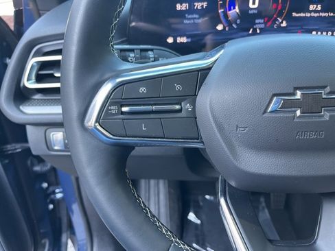 Used 2024 Chevrolet Traverse LT w/ Midnight/Sport Edition image 22