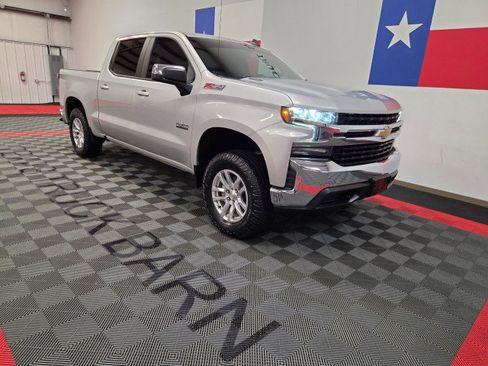 Used 2020 Chevrolet Silverado 1500 LT w/ Texas Edition AWD/4WD image 23