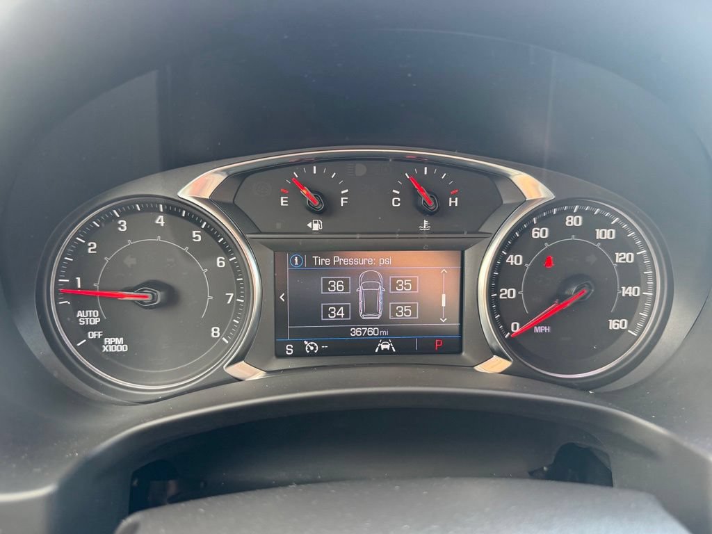 Used 2022 GMC Terrain SLE w/ Driver Convenience Package FWD image 16