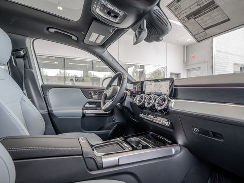 Certified 2026 Mercedes-Benz GLB 250 4MATIC image 17