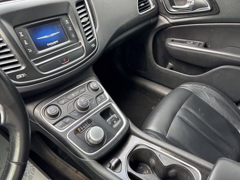 Used 2015 Chrysler 200 C FWD image 25