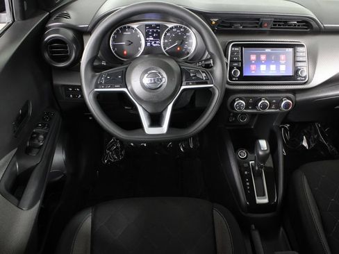 Certified 2020 Nissan Kicks S FWD image 8