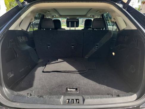 Used 2022 Ford Edge Titanium w/ Equipment Group 301A AWD/4WD image 7