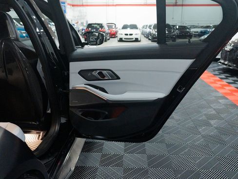 Used 2022 BMW M3 Competition w/ M Carbon Exterior Package image 44