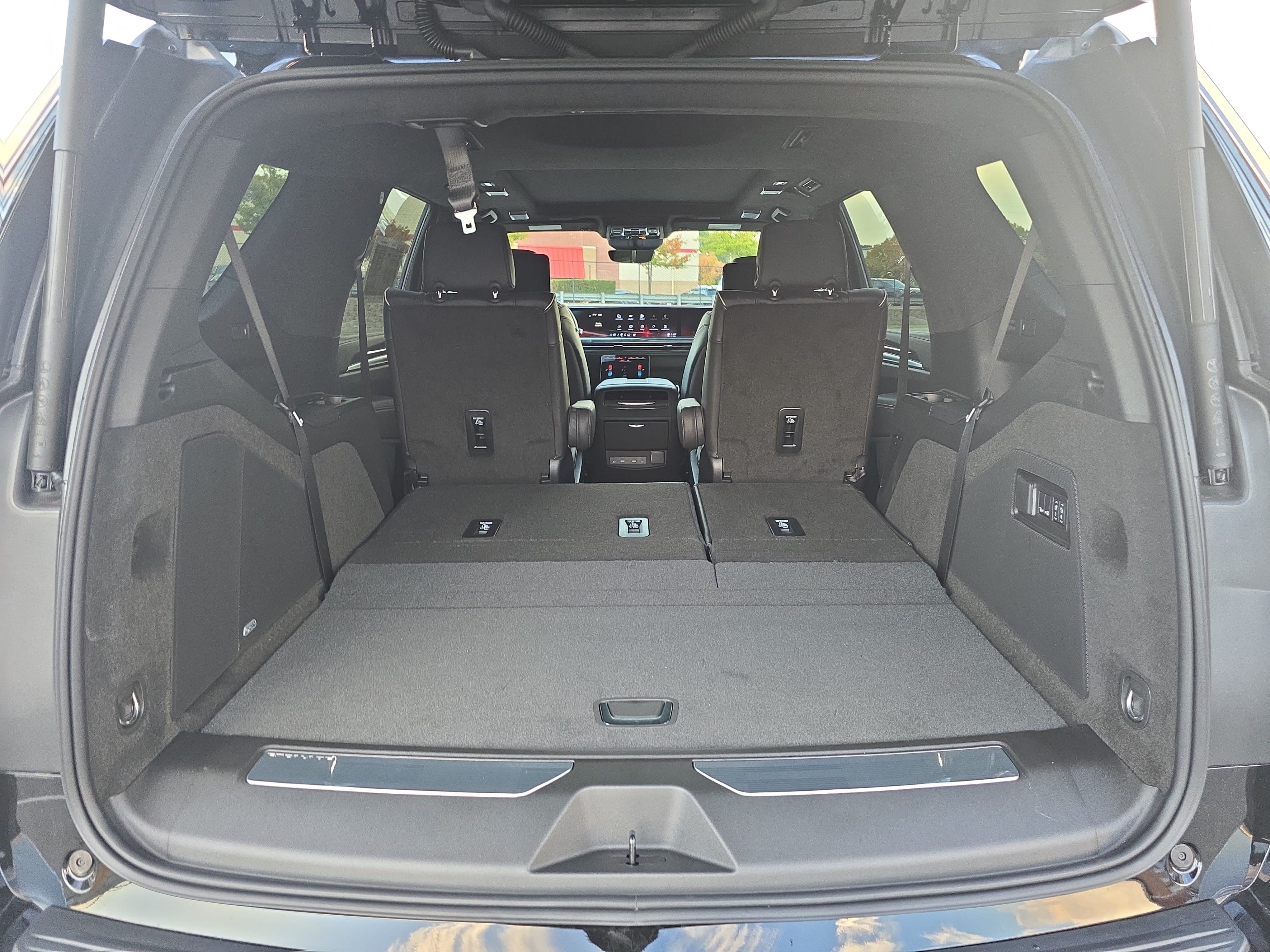 Certified 2026 Cadillac Escalade V AWD/4WD image 14