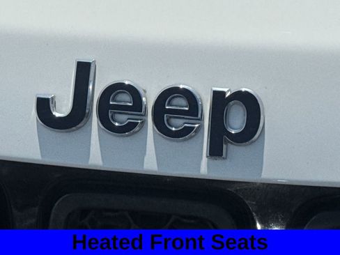 Used 2020 Jeep Compass Latitude w/ Cold Weather Group AWD/4WD image 16