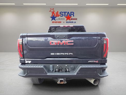 Used 2024 GMC Sierra 2500 AT4 w/ AT4 Premium Plus Package AWD/4WD image 6