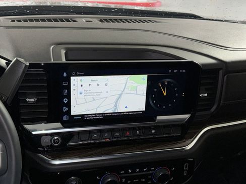 Used 2024 Chevrolet Silverado 1500 LT image 20