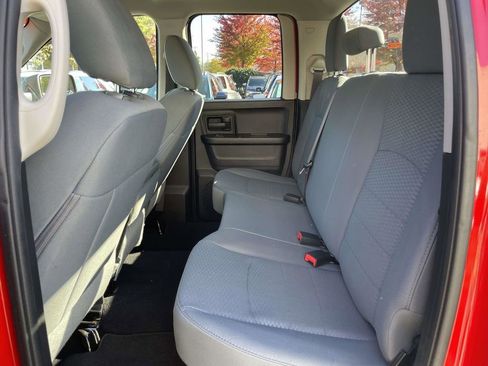 Used 2019 RAM 1500 Express image 12