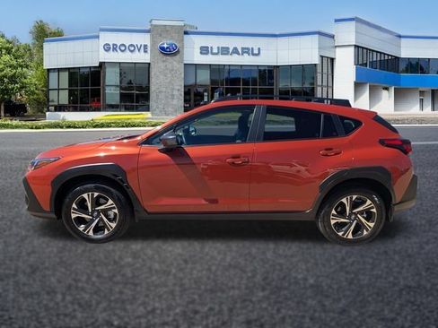 Used 2024 Subaru Crosstrek 2.5i Premium AWD/4WD image 2
