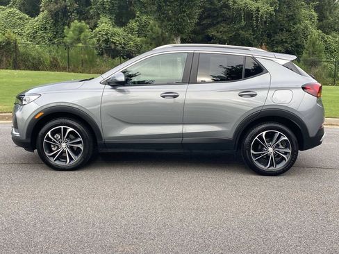 Used 2023 Buick Encore GX Select w/ Safety Package II AWD/4WD image 8