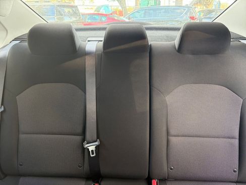 Used 2024 Kia Forte LXS image 33