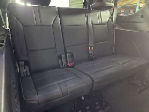 Used 2023 Chevrolet Tahoe RST w/ Luxury Package AWD/4WD image 23