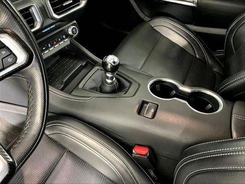 Used 2024 Ford Mustang GT Premium RWD image 16