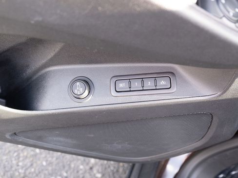 Used 2020 Chevrolet Equinox Premier AWD/4WD image 14