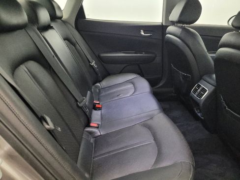 Used 2018 Kia Optima EX w/ Premium Package image 19
