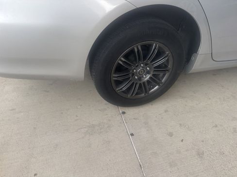 Used 2012 Toyota Corolla LE image 12