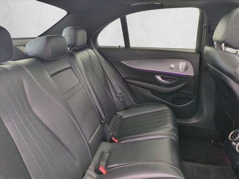 Used 2021 Mercedes-Benz E 350 4MATIC Sedan image 24