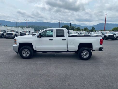 Used 2019 Chevrolet Silverado 2500 W/T AWD/4WD image 3