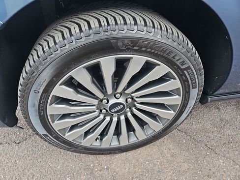 Used 2019 Lincoln Navigator Reserve w/ Cargo Package image 27