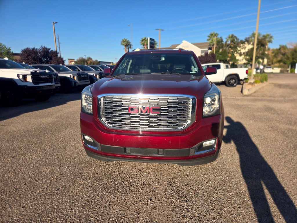 Used 2018 GMC Yukon XL Denali w/ Denali Ultimate Package AWD/4WD image 2