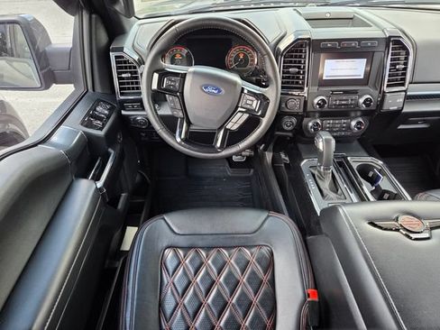 Used 2019 Ford F150 Lariat w/ Equipment Group 502A Luxury AWD/4WD image 7