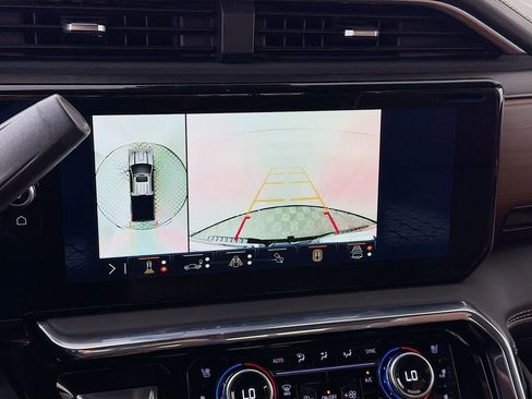 Used 2024 GMC Sierra 2500 Denali Ultimate image 19