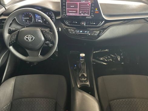 Used 2021 Toyota C-HR LE FWD image 15