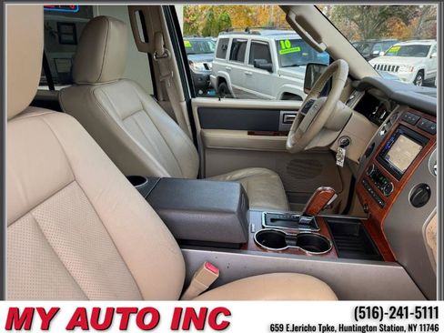 Used 2010 Ford Expedition Eddie Bauer image 24