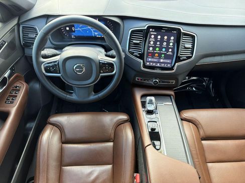 Used 2023 Volvo XC90 B6 Ultimate AWD/4WD image 4