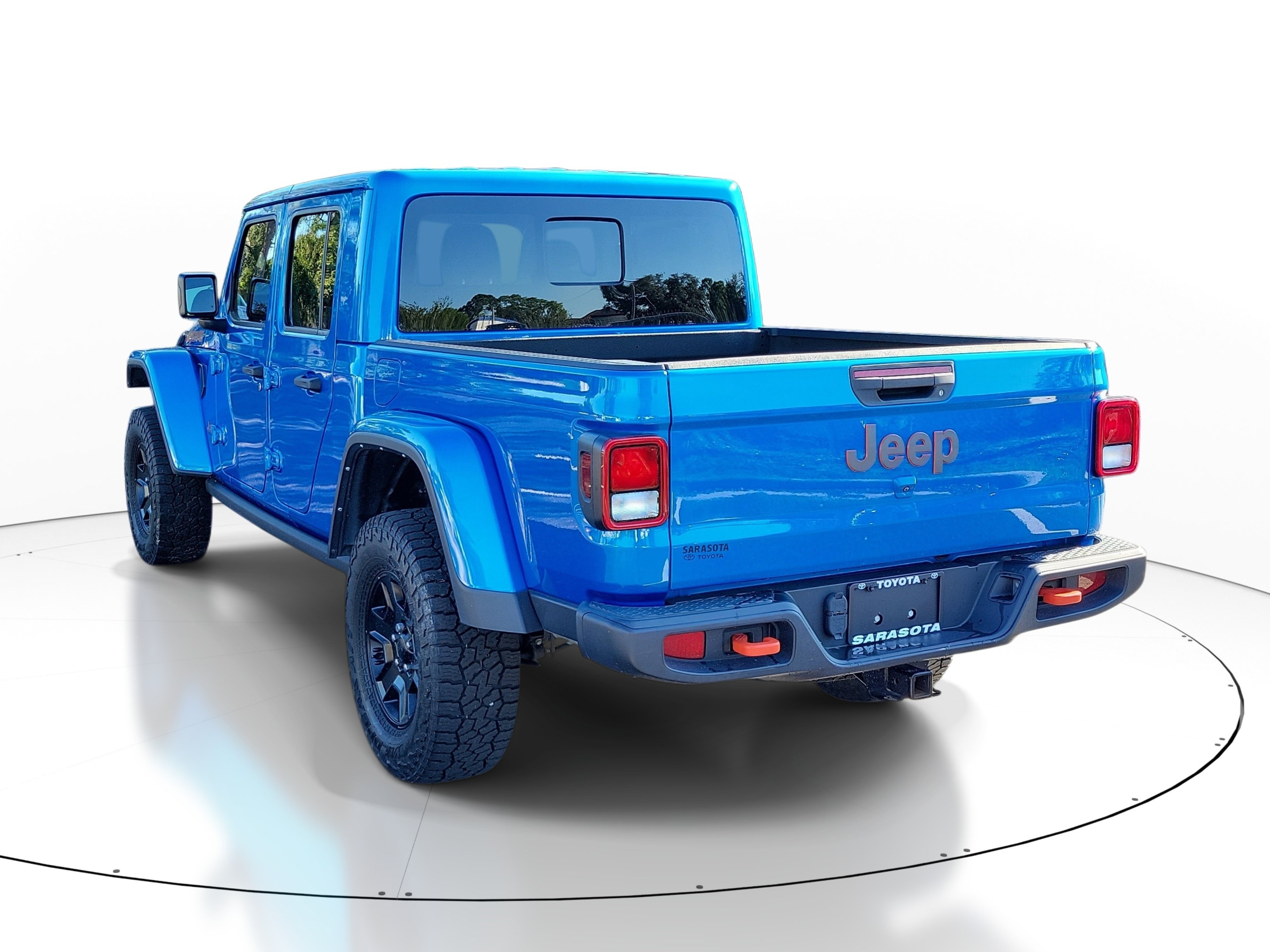 Used 2023 Jeep Gladiator Mojave w/ Trailer Tow Package AWD/4WD image 4