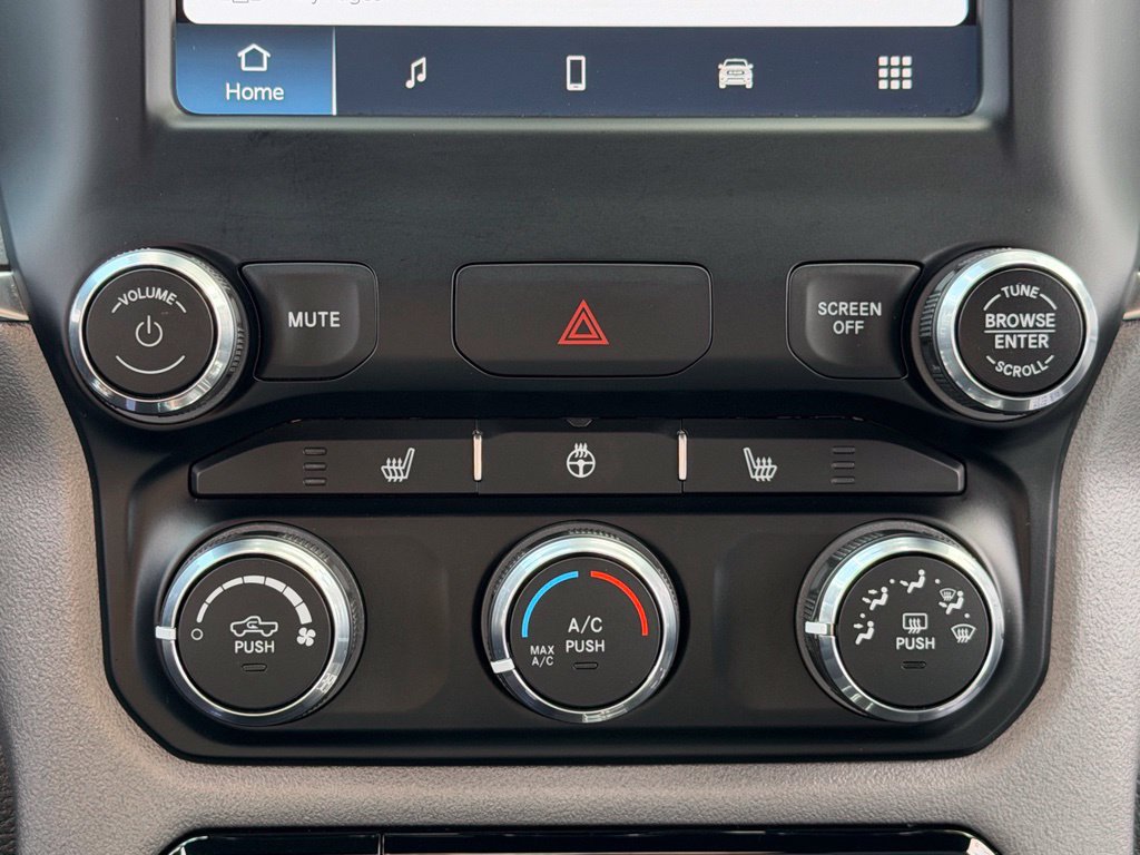 Used 2024 RAM 1500 Big Horn AWD/4WD image 12