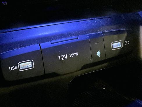 Used 2022 Hyundai Santa Cruz Limited w/ Cargo Package image 31